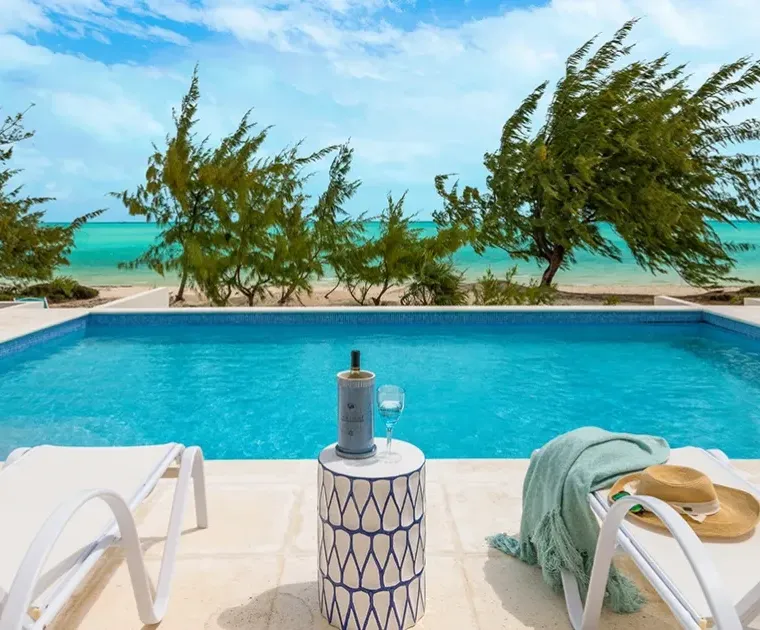 vacation rental photo Turks and Caicos TNC HSV Villa Hura Seas Azure HSVaer01 desktop