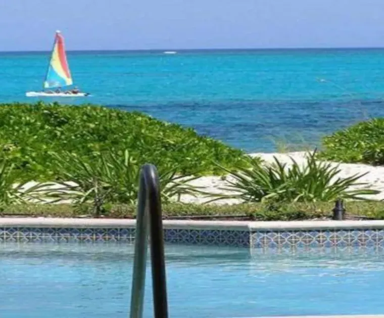 vacation rental photo Turks Caicos IE SER Villa SerenityHouse serpol03 desktop