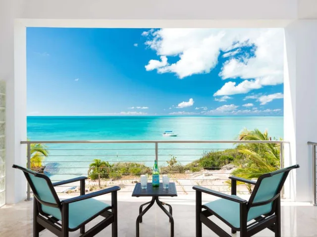vacation rental photo Turks And Caicos TNC MV2 Villa Miami Vice II mv2viw01 desktop