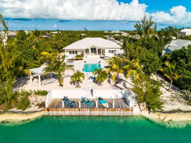 vacation rental photo Turks and Caicos IE SGR Villa Seagrace SGRaer04 desktop