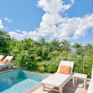 1.1 sakura exterior 1