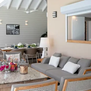 1.10 dream in blue exterior