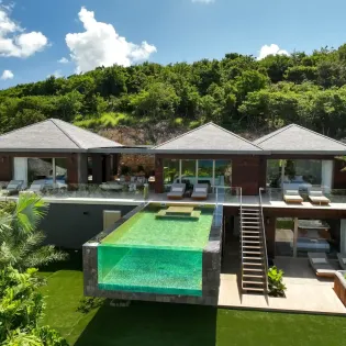 1.10 goldeneye exterior 1