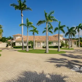 1.11 chateau des palmiers exterior