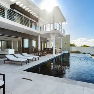 1.12 reve noir exterior