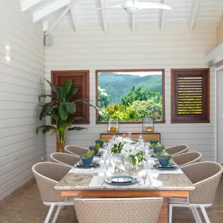 1.13 dream in blue exterior