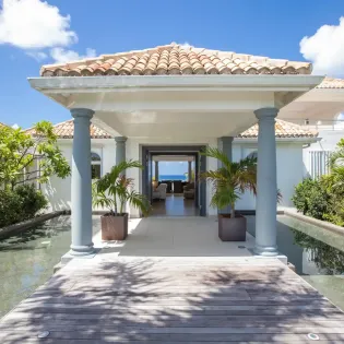 1.13 villa just in paradise front door 2