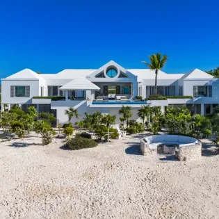 1.19 twin palms exterior