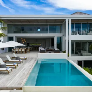 1.2 b.e grace bay ocean view 4bd pool area