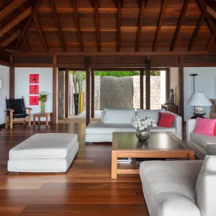 1.2 kyr living room