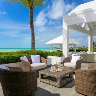 1.2 twin palms exterior