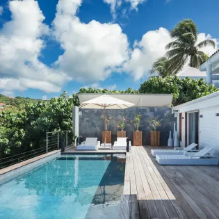 1.3 avalon exterior 1