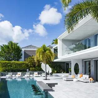 1.3 axel rocks exterior 1