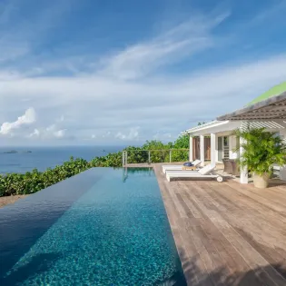 1.3 blue diamond exterior 1