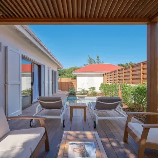 1.3 crystal breez exterior 1