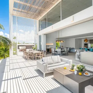 1.4 b.e grace bay ocean view 6bd pool area