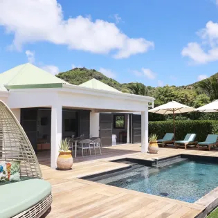 1.4 luffy exterior 1