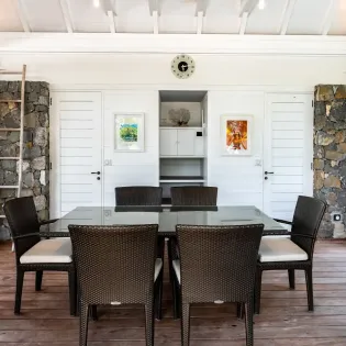 1.7 manoir de lurin exterior 1