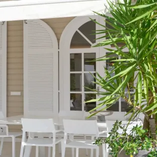 1.7 white sun exterior 1