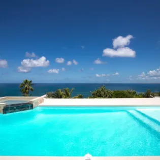 1.8 dream in blue exterior