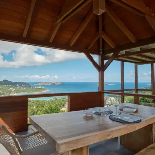 1.8 ellede exterior 1