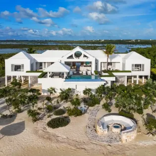 1.8 twin palms exterior