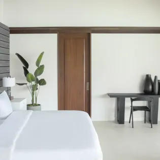 10 the point bedroom 2