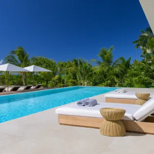 10.1 beach enclave the reserve villa 3 pool