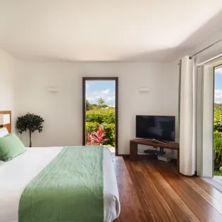 10.1 kyr guest bedroom 3