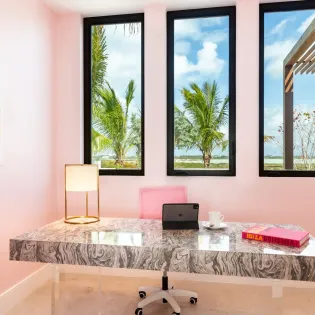 10.1 villa bristol breeze office