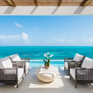 10.13 b.e. north shore beachfront villa 5bd pool area