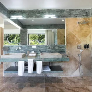 10.2 debbie bathroom 2