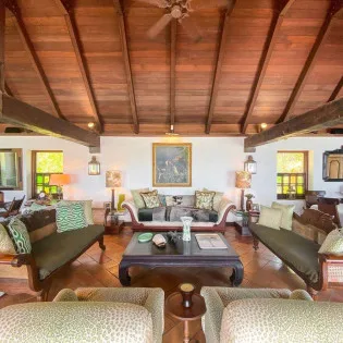 1 vacation rental photo St Barthelemy WV CTC Villa Chanticleer St Barts Villa CTCliv01 desktop