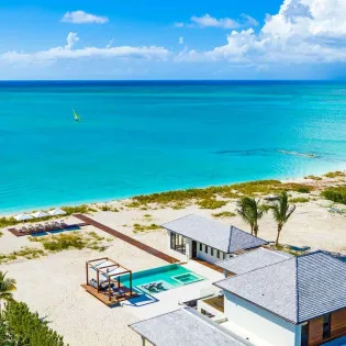1 vacation rental photo Turks and Caicos PL VSB Villa Vision Beach VSBext06 desktop