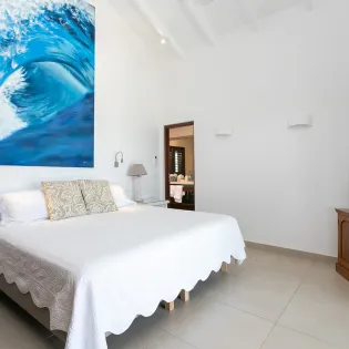 11.1 blue beach bedroom 3