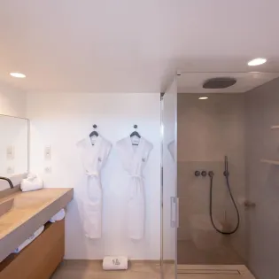 11.1 jable bathroom 4