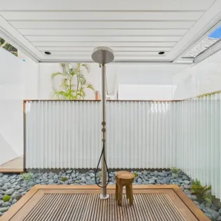 11.2 ahava bathroom 4