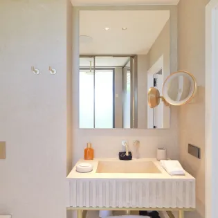 12.1 alisea bathroom 4