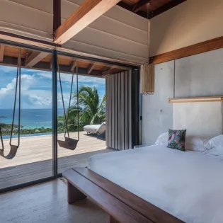 12.1 manoir voltaire bedroom 3