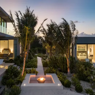 12.2 emerald breeze night view