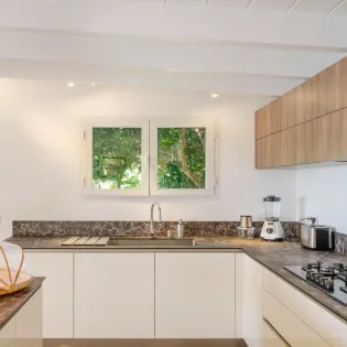 12.2 only view kitchen