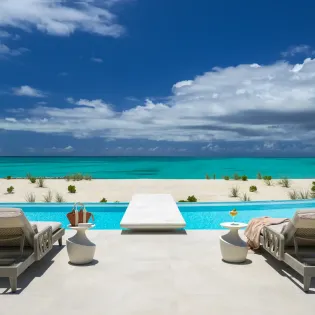 12.4 footprints pool