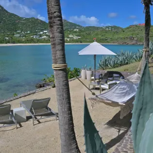 12.4 silver rainbow ocean garden view