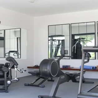 12.5 ahava gym room