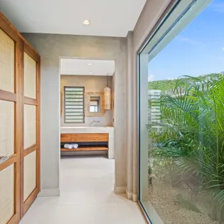 12.7 casa aquila bathroom 4