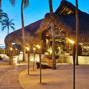 13 musha cay dining pavilion