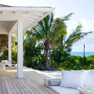 3 vacation rental photo turks and Caicos TC RES Villa The Residences at grace Bay RESdek01 desktop