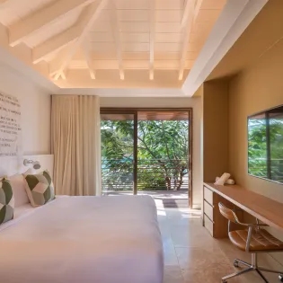 13.1 linda bedroom 5