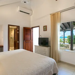 13.3 blue beach bedroom 4