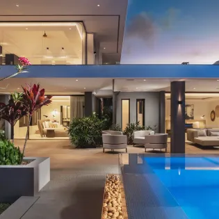 13.3 tortue exterior nightly 3